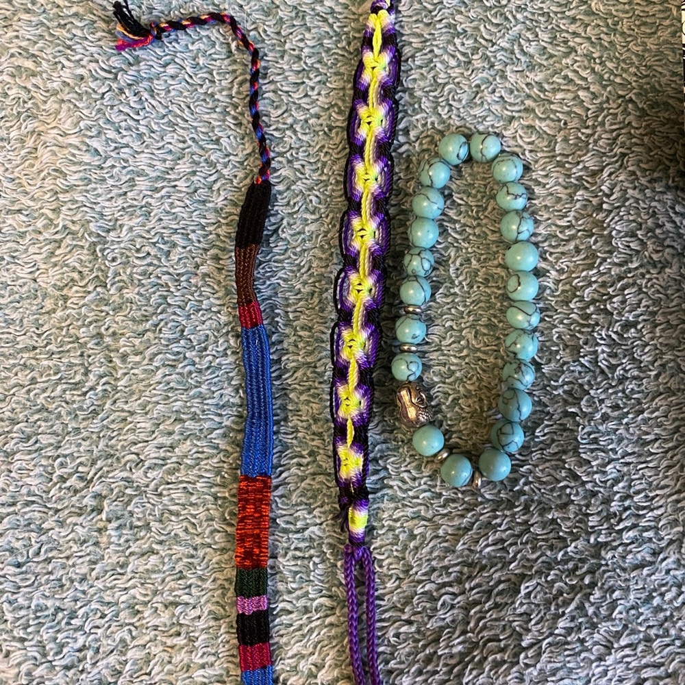 Jewelry and jewelry beads
